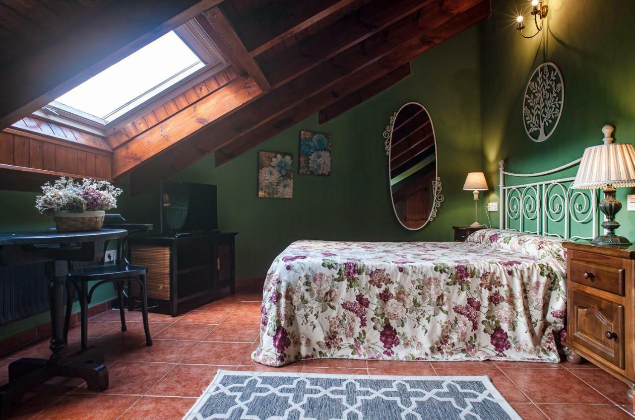 Hotel Rural Corru San Pumés Mestas De Con Extérieur photo